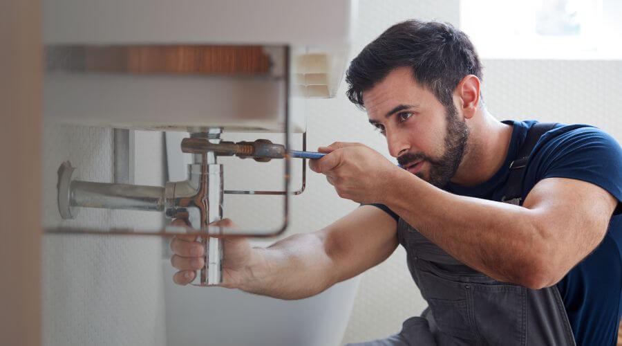 Professional water heater installation services in Mount Auburn, IA